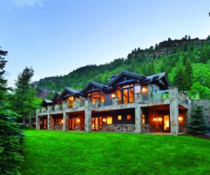 Ever since I laid my eyes on this newly-built Aspen residence, I�ve been totally in l...