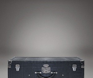 Luxury purveyor Bottega Veneta has created a line of high end alligator skin luggage.
