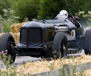 Chris Williams has produced an extraordinary machine, a Packard-engined Bentley calle...