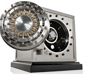Weighing in at 66 pounds, the Dottling Colosimo features 16 radially arranged locking...