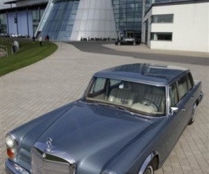 Elvis Presley's 1970 Mercedes will be coming up for auction on December 6th in W...