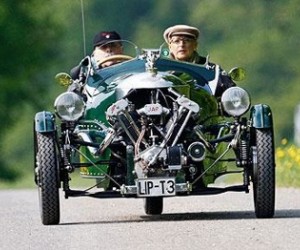 Morgan, the British classic car-maker, is reviving its three wheeler after a 60 year