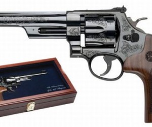 Made of carbon steel, the six-shot .357 Magnum/.38 S&W Special revolver enjoys a 6.5"...