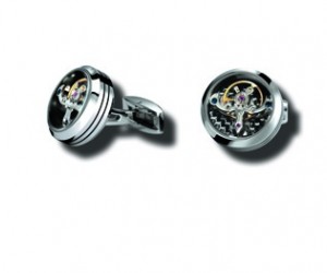 The particularly robust TF Est. 1968 cuff links are air and watertight and resistant
